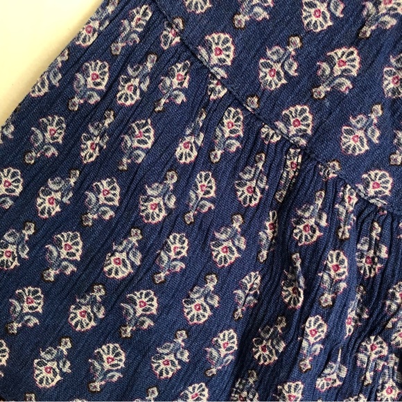 American Eagle Bohemian Flare Sleeve Blouse - Picture 3 of 10